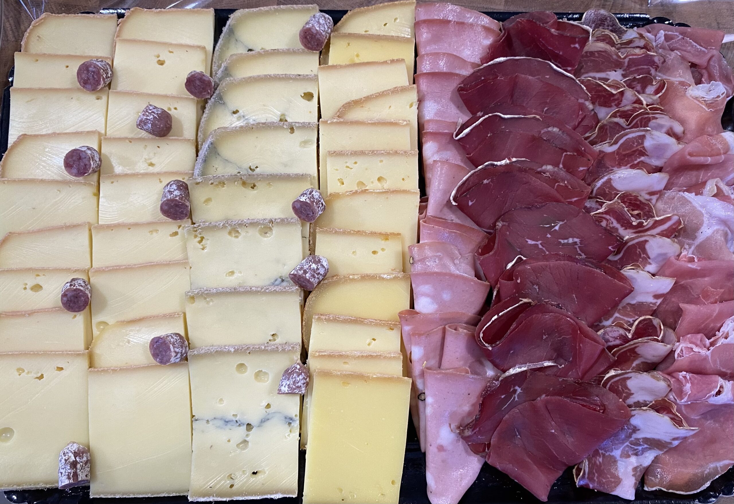 raclette et charcuterie